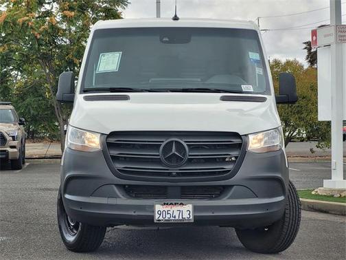 2022 Mercedes-Benz Sprinter 2500 Standard Roof