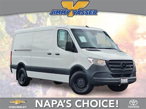 2022 Mercedes-Benz Sprinter 2500 Standard Roof