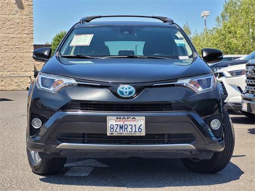 2017 Toyota RAV4 Hybrid XLE