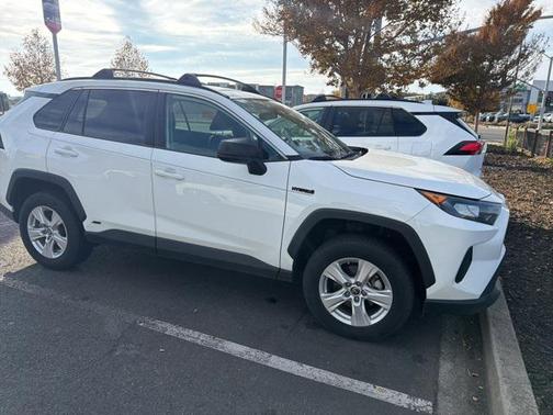 2021 Toyota RAV4 Hybrid LE