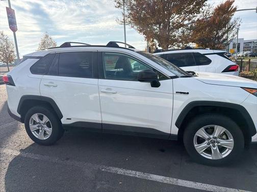 2021 Toyota RAV4 Hybrid LE