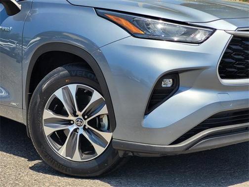2020 Toyota Highlander Hybrid XLE