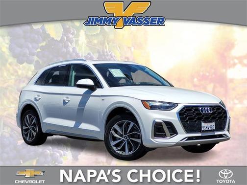 2023 Audi Q5 45 S line Premium Plus