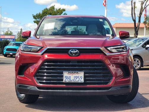 2024 Toyota Grand Highlander XLE