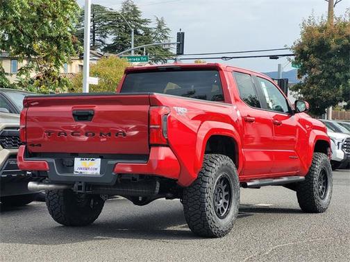 2025 Toyota Tacoma TRD Sport