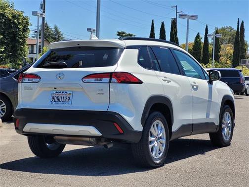 2022 Toyota Corolla Cross LE