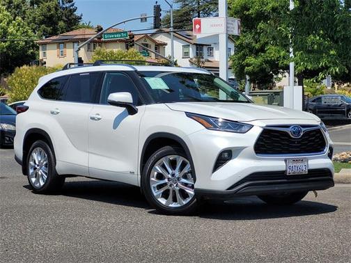 2022 Toyota Highlander Hybrid Limited