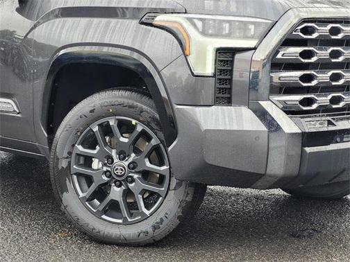 2026 Toyota Tundra Hybrid Platinum