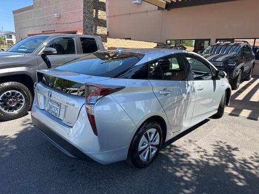 2016 Toyota Prius Two Eco