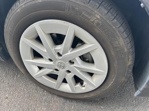 2014 Toyota Prius v 