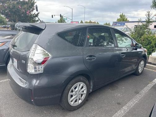 2014 Toyota Prius v 