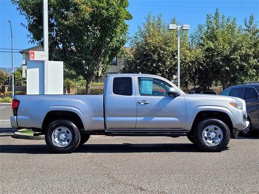 2019 Toyota Tacoma SR