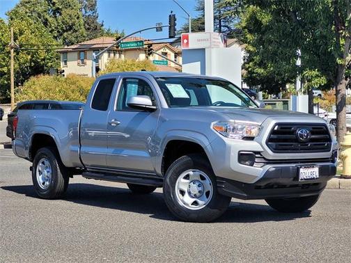 2019 Toyota Tacoma SR