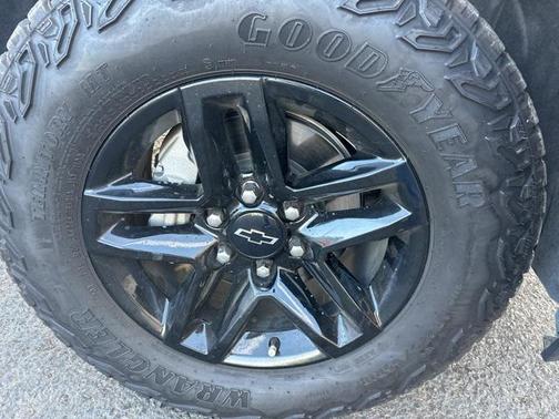 2024 Chevrolet Silverado 1500 Custom Trail Boss