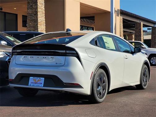 2026 Toyota Prius Plug-In Hybrid SE