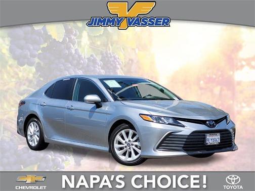 2024 Toyota Camry LE