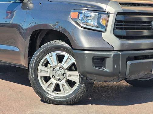 Magnetic Gray Metallic 2014 Toyota Tundra SR