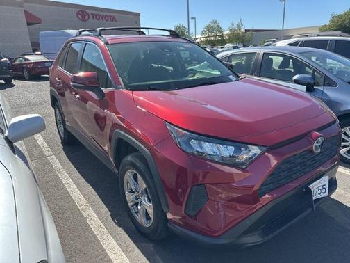 2022 Toyota RAV4 Hybrid LE