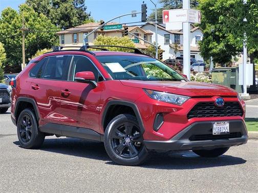 2022 Toyota RAV4 Hybrid LE