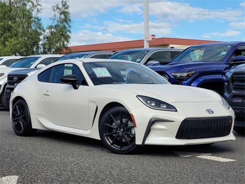 2024 Toyota GR86 Premium