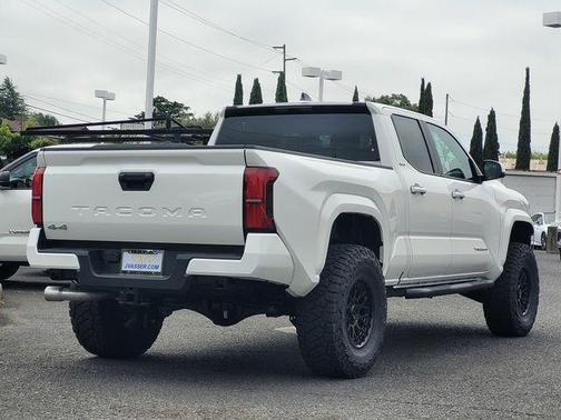 Ice Cap 2026 Toyota Tacoma SR5