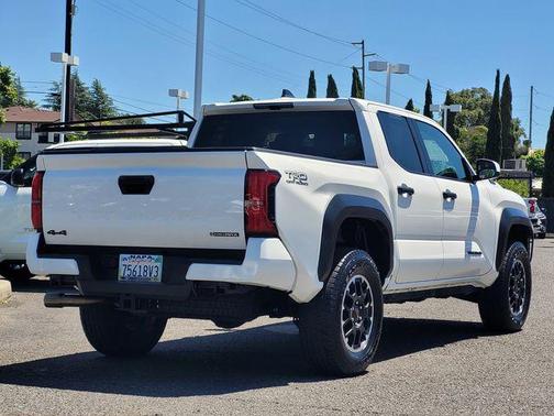 Ice Cap 2025 Toyota Tacoma Hybrid TRD Off Road