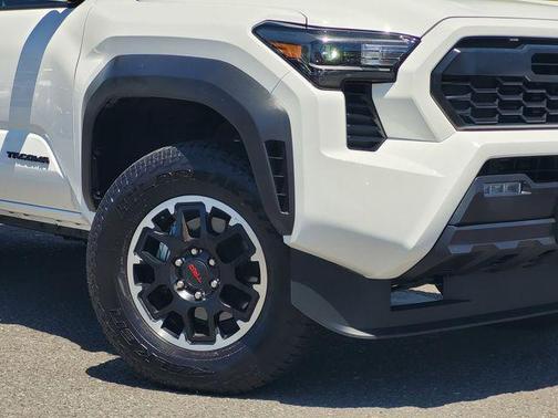 Ice Cap 2025 Toyota Tacoma Hybrid TRD Off Road