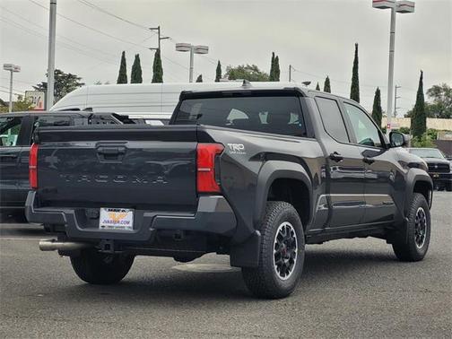 2025 Toyota Tacoma TRD Off Road