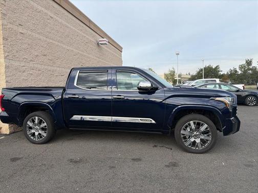 2024 Toyota Tundra Hybrid Capstone