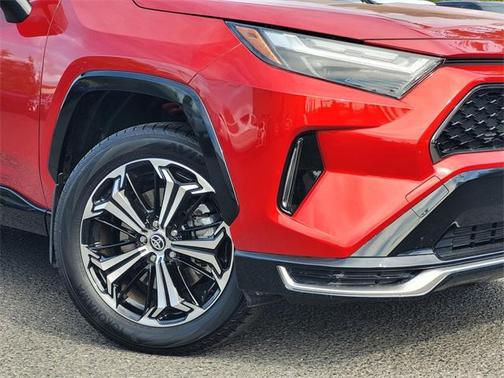 2025 Toyota RAV4 Hybrid SE