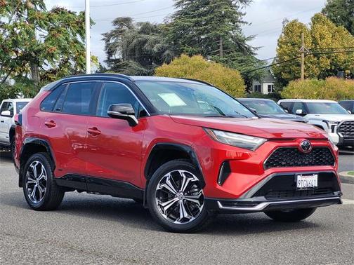 2025 Toyota RAV4 Hybrid SE