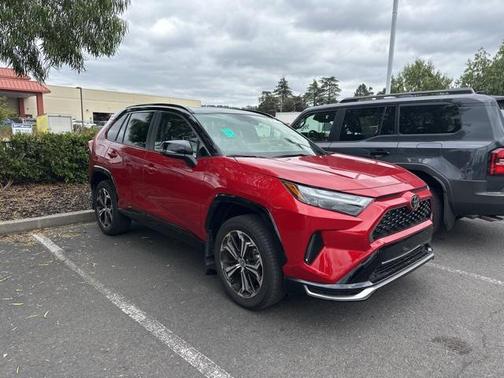 2025 Toyota RAV4 Hybrid SE