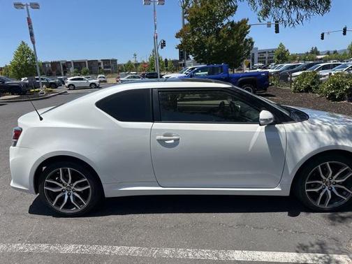 2016 Scion tC Base