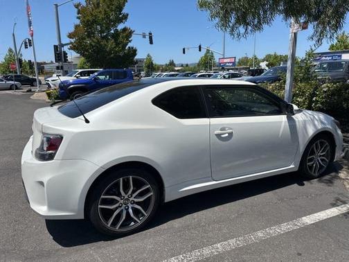 2016 Scion tC Base