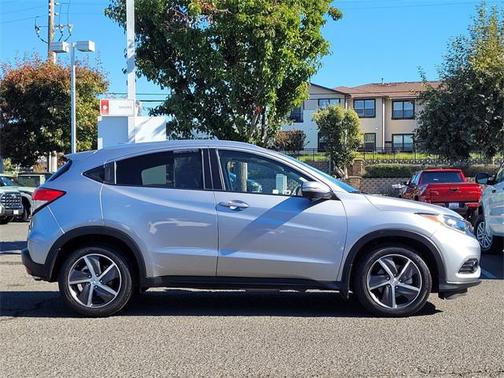 2022 Honda HR-V EX-L