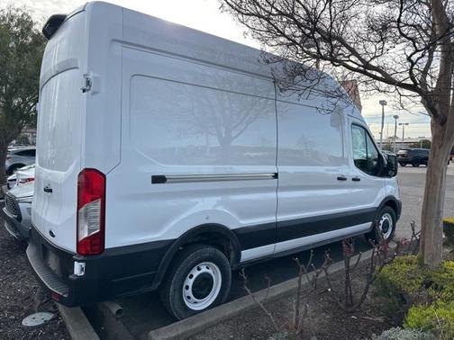 2021 Ford Transit-250 Base