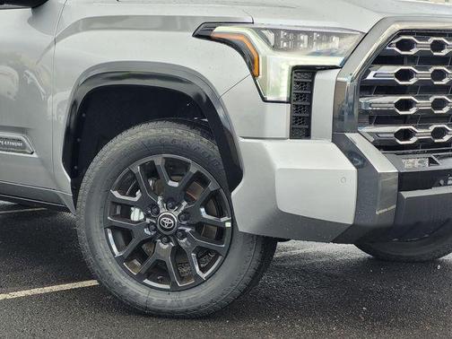 2025 Toyota Tundra Platinum