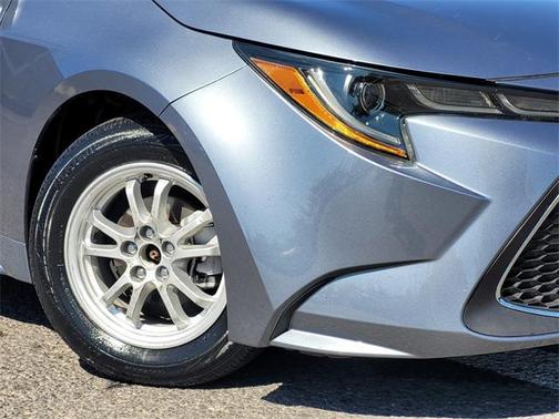 2022 Toyota Corolla Hybrid LE