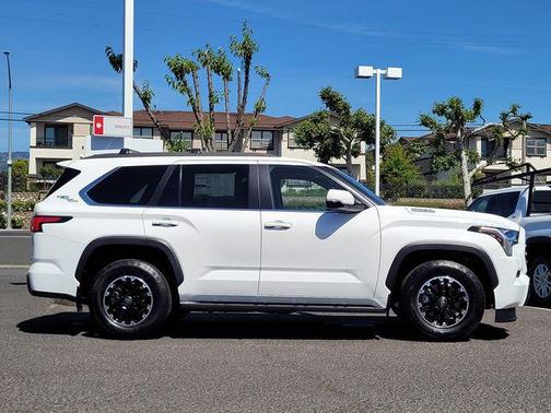 Ice Cap 2026 Toyota Sequoia SR5