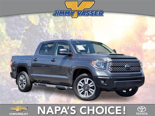 2018 Toyota Tundra SR5