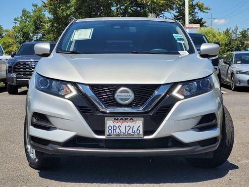 Brilliant Silver Metallic 2020 Nissan Rogue Sport S
