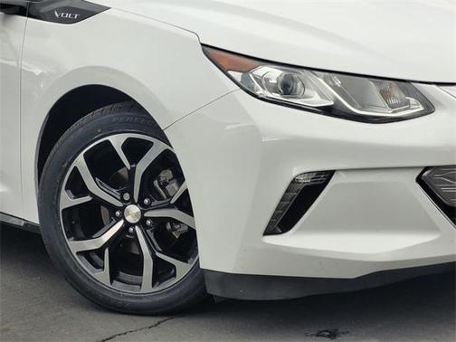 2019 Chevrolet Volt LT