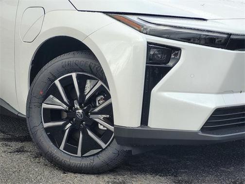 2026 Toyota bZ XLE Plus