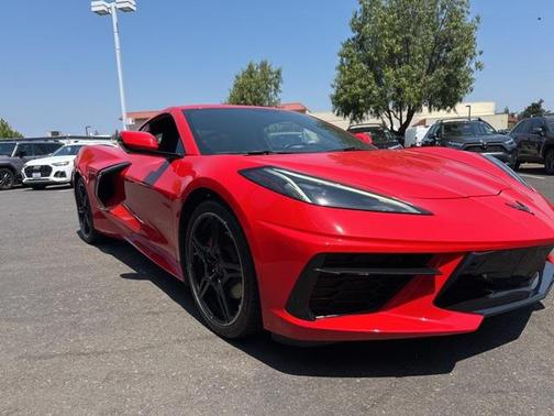 2020 Chevrolet Corvette Stingray w/2LT