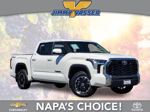 Ice Cap 2023 Toyota Tundra SR5