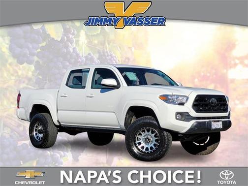 2018 Toyota Tacoma SR