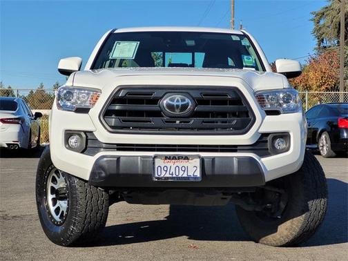 2018 Toyota Tacoma SR
