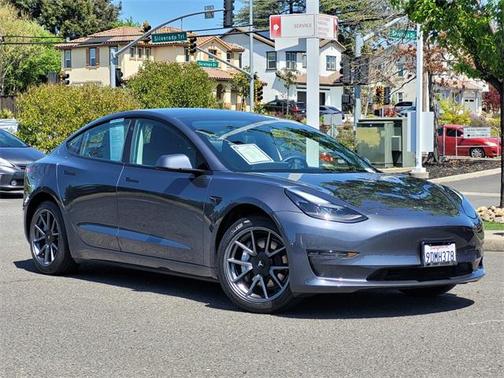 2023 Tesla Model 3 Standard Range