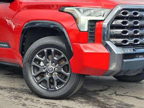 2022 Toyota Tundra Platinum