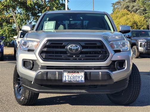 2018 Toyota Tacoma SR